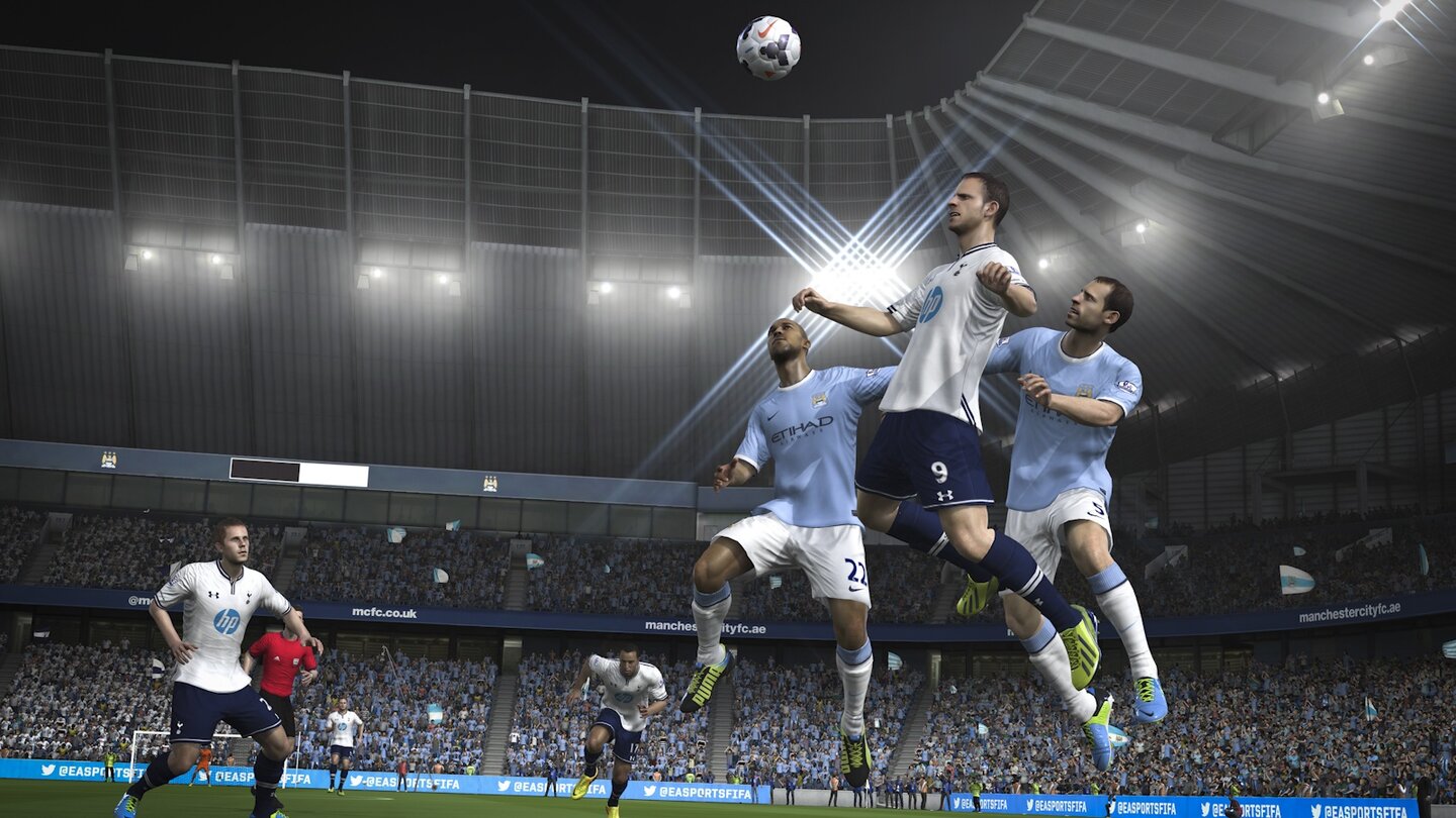 FIFA 14 (PlayStation 4 / Xbox One)