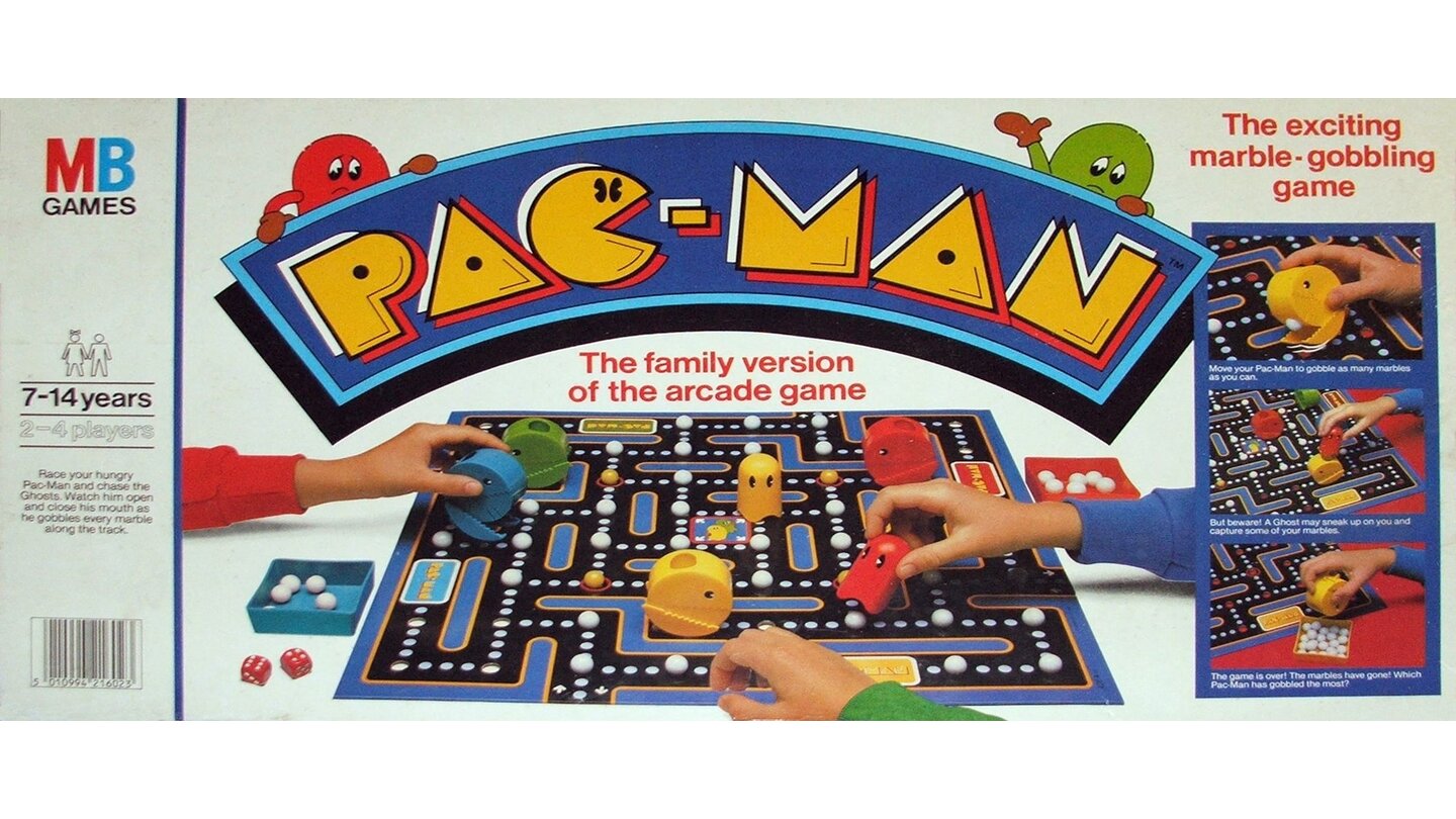Pac-ManAnfang der 80er-Jahre ist Pac-Man in aller Munde, Namcos Automaten-Klassiker erobert die Welt im Sturm -- und bringt haufenweise Merchandise hervor. Darunter auch dieses Brettspiel von 1982, in dem zwei bis vier Pac-Man zwei Geistern entkommen müssen und dabei Pillen fressen. Der Clou: Die Plastik-Fressklopse können tatsächlich Plastikkugeln verschlingen. Damit spielt sich die Brettspiel-Fassung wirklich wie das Original. Na ja, fast.