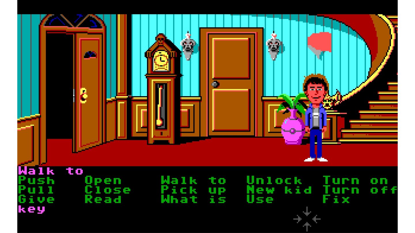 Thimbleweed ParkDie Standuhr war in Maniac Mansion (links) ebenfalls eine falsche Fährte. Erst in Day of the Tentacle diente sie tatsächlich als Geheimgang-Tarnung.