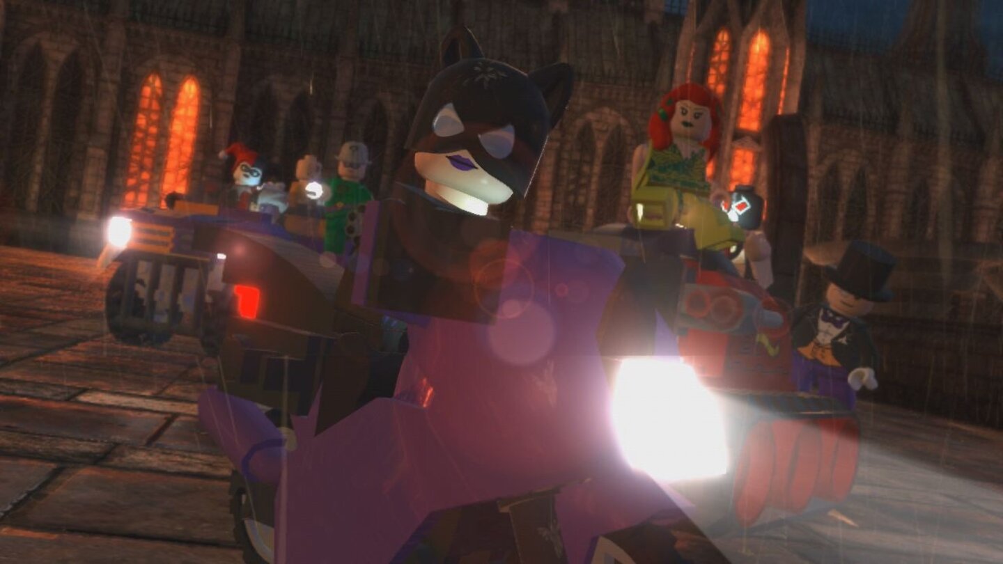 Lego Batman 2: DC Super HeroesNeben Catwoman sind auch Fieslinge wie Harley Quinn, der Riddler oder Poison Ivy im Spiel vertreten.