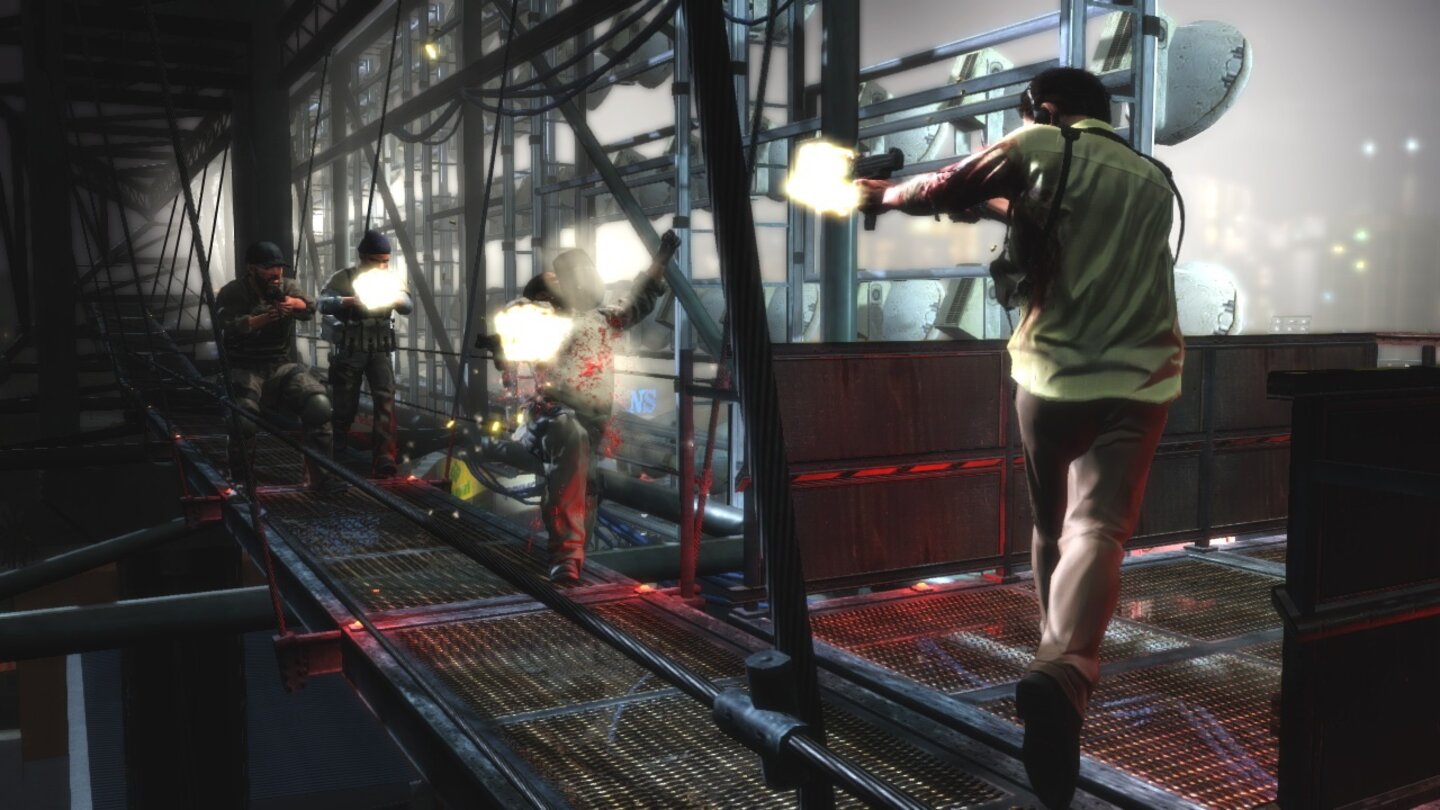 Max Payne 3In Bullettime nimmt es Max locker mit mehreren Gegnern auf.