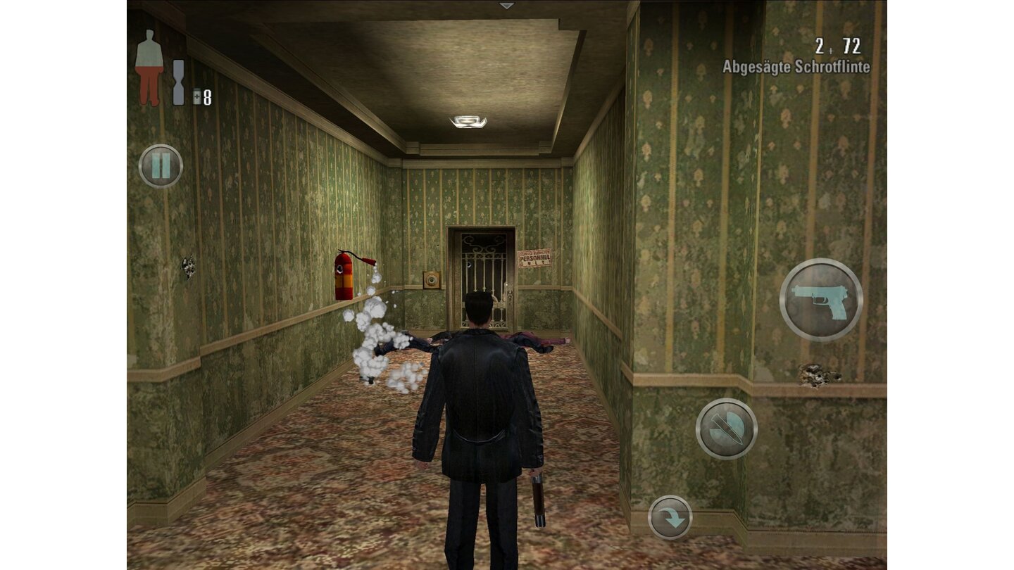 Max Payne MobileKlassiker: Wir schießen auf den Feuerlöscher, damit der Schaum die Gangster beim Zielen stört.