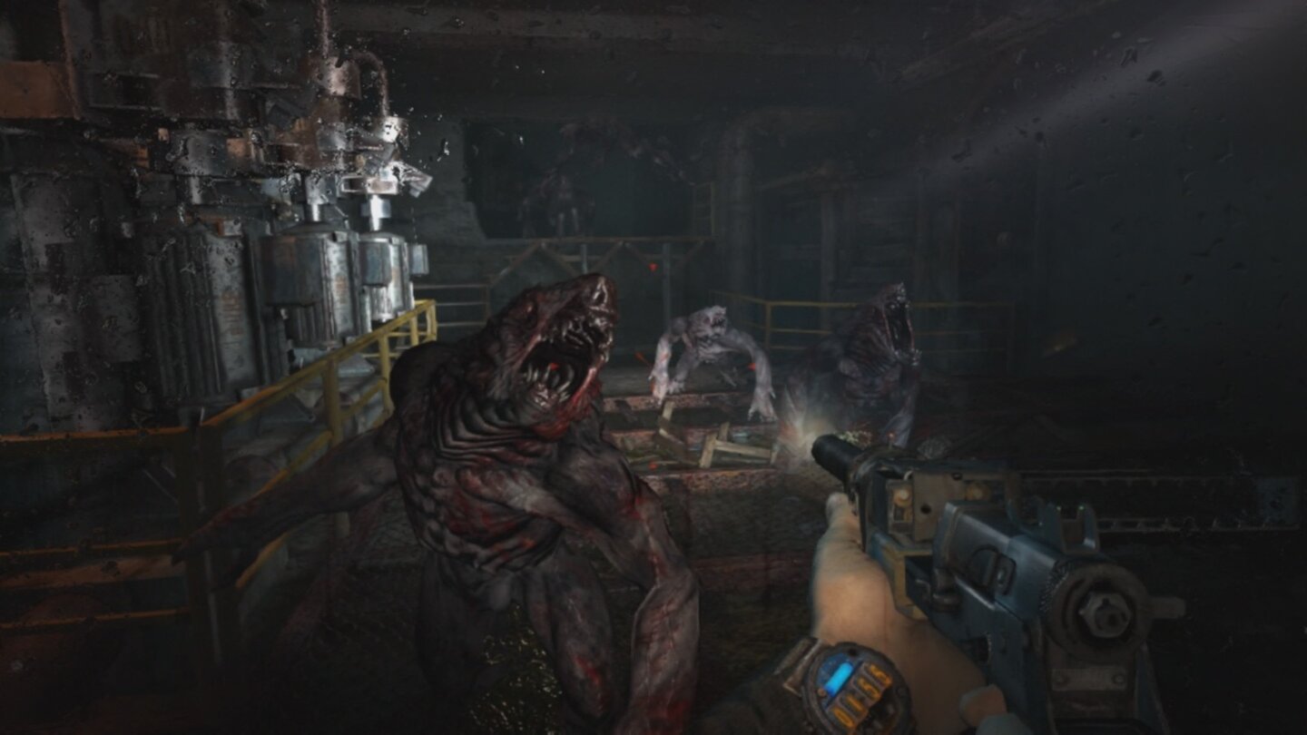 Metro: Last Light - Kriegsparteien-DLCAlleine stellen diese Monster keine große Gefahr dar. Deshalb attackieren sie uns meistens auch in einer größeren Gruppe.