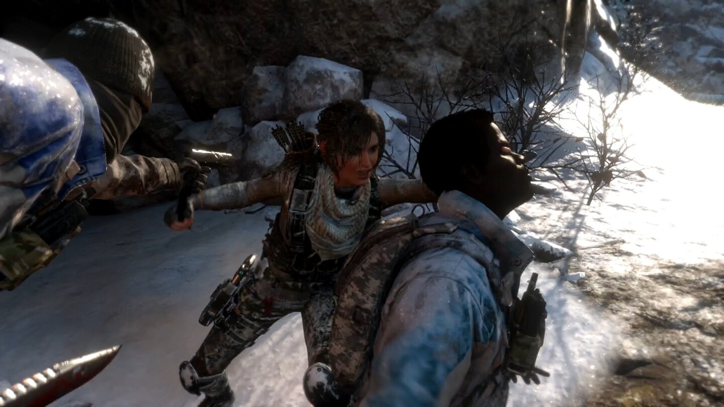 Rise of the Tomb Raider: Baba Yaga: The Temple of the Witch Nicht nur übernatürliches ist gefährlich: Zwischendurch treffen wir immer wieder auf Soldaten von Trinity.