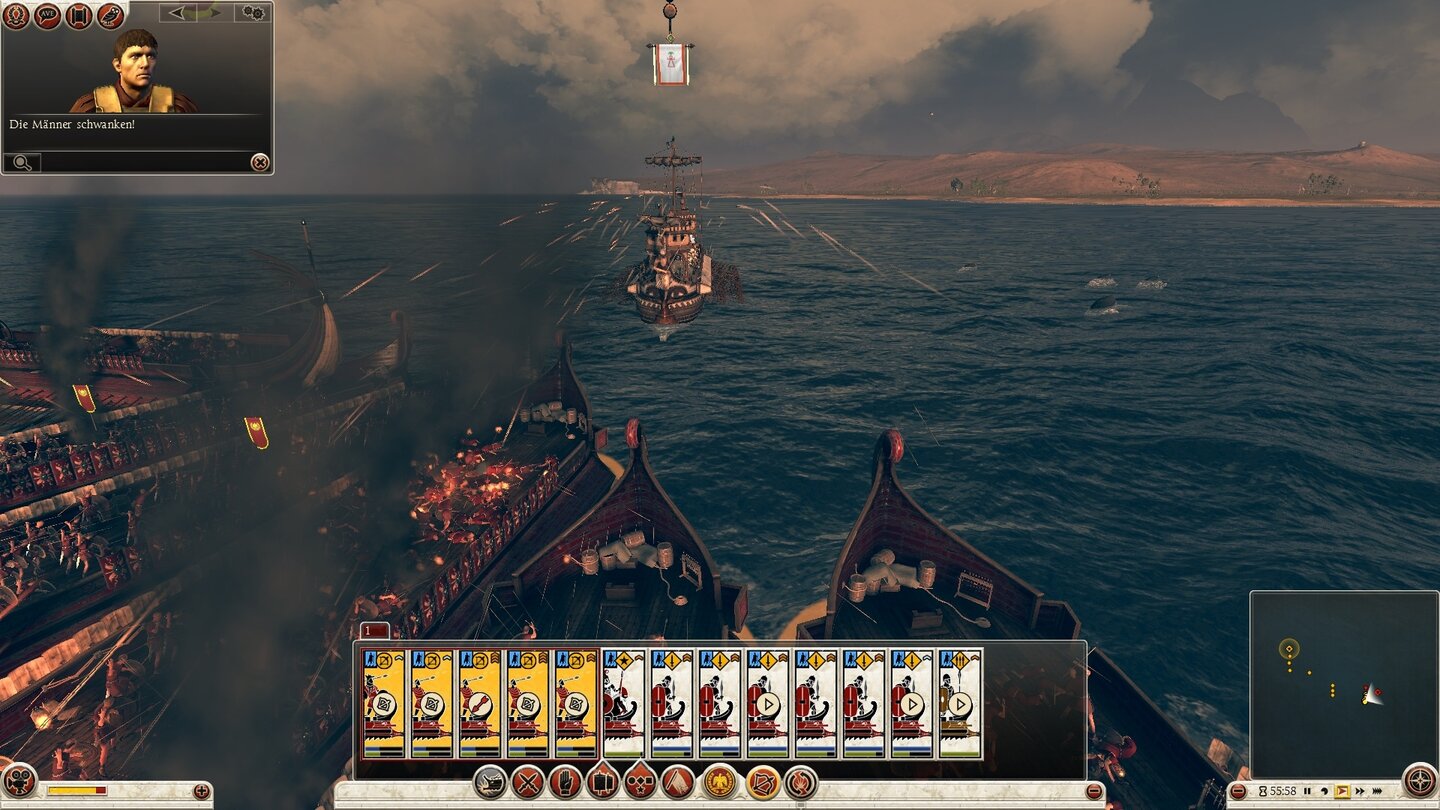 Total War: Rome 2Galeeren-Gruppenkuscheln: Das passiert, wenn man mehreren Schiffen gleichzeitig den Angriffsbefehl auf ein einziges Ziel gibt.