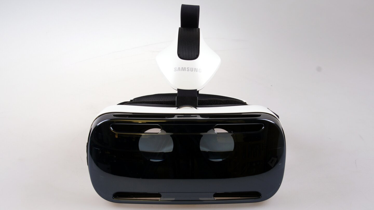 In Auftrag von Samsung entwickelte ein Team von Oculus VR die Gear VR zusammen mit Entwicklerlegende John Carmack.