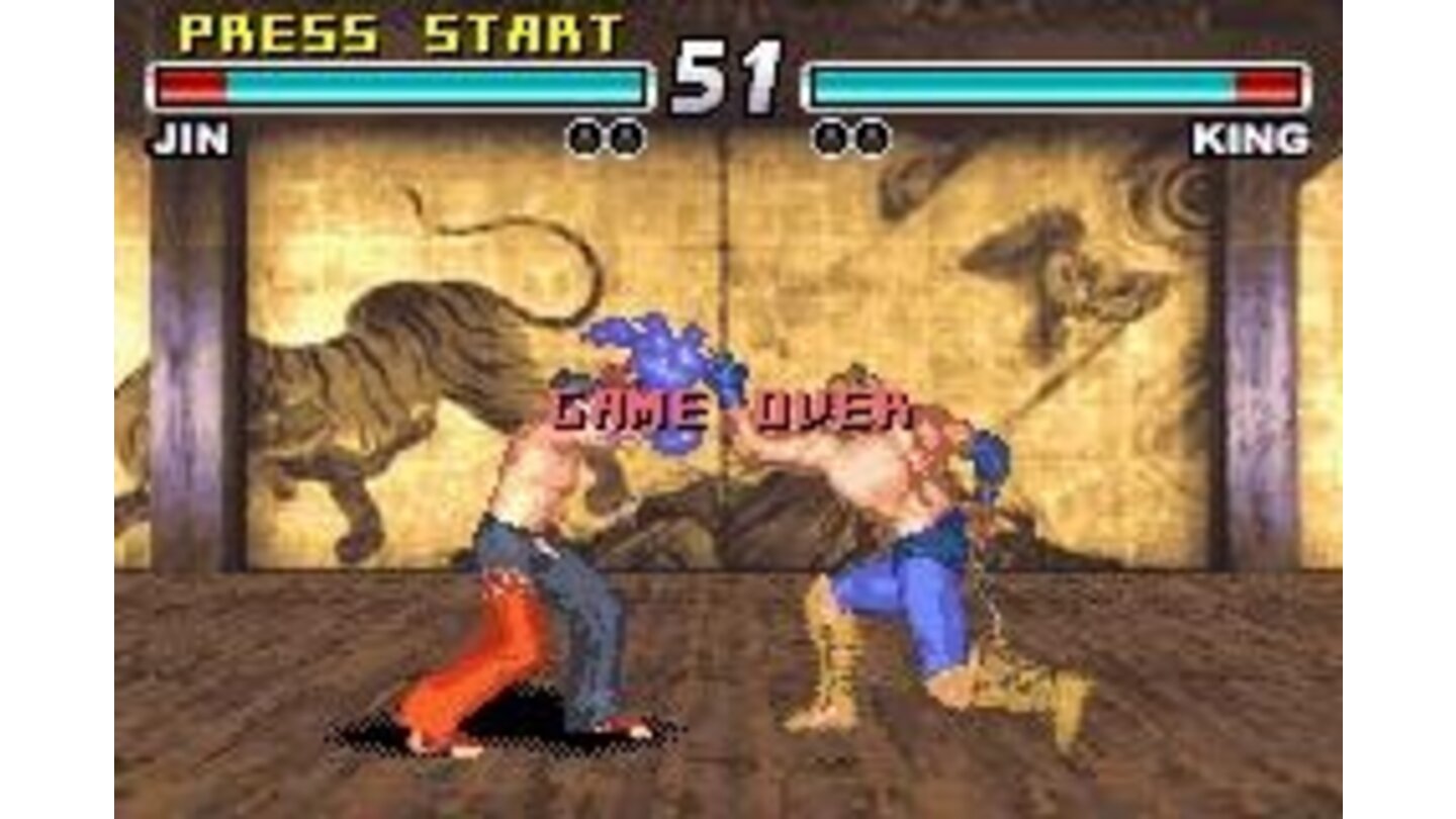 Demonstration mode: the tiger-man King punches Jim, that assumes quickly the guard position.