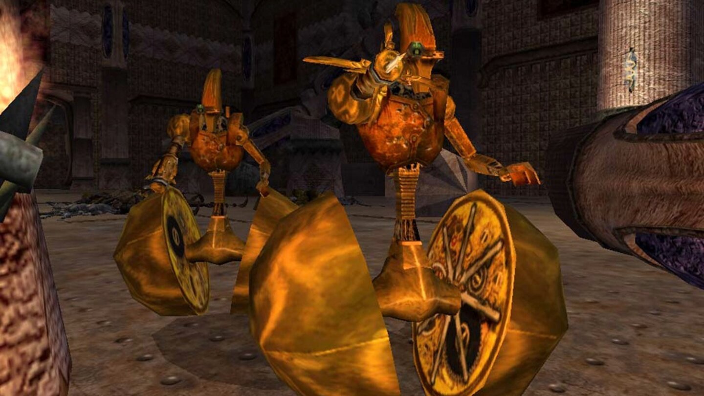 The Elder Scrolls III: TribunalNeben den neuen Quests und der weitläufigen Stadt Mournhold war das neue Questsystem eine der wichtigsten Ergänzungen zum Hauptspiel. So war es von nun an möglich, die Einträge nach Quests und nicht nur nach Datum zu ordnen, was für deutlich mehr Ordnung sorgte.