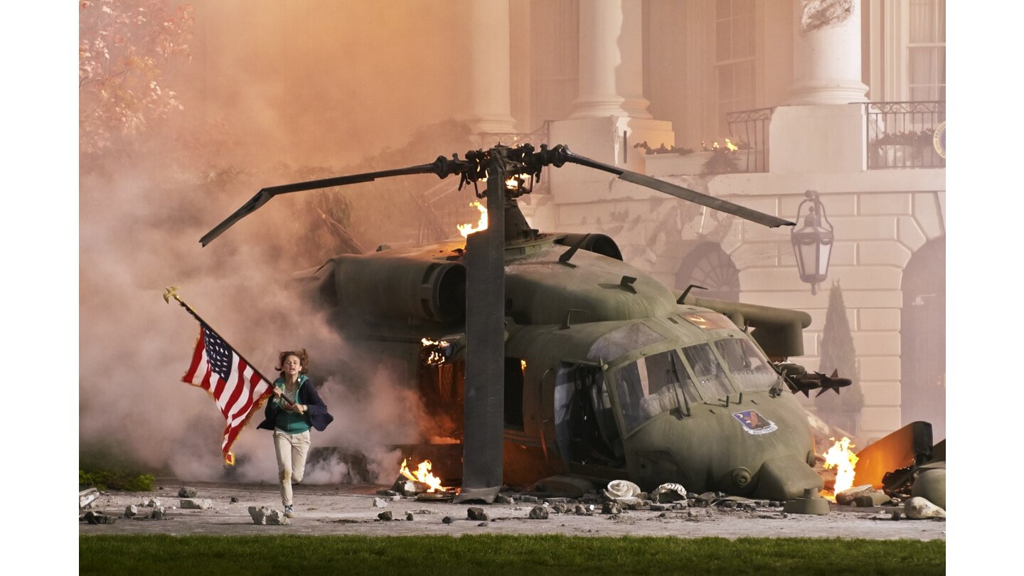 White House DownLeider bleiben ein auch die pathetisch-patriotischen Momente nicht aus. Aber, was wäre ein Emmerich-Film ohne diese?