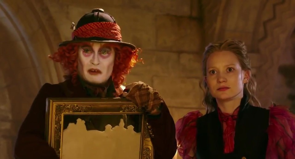 Alice im Wunderland 2 - Super-Bowl-Trailer mit Mia Wasikowska und Johnny Depp