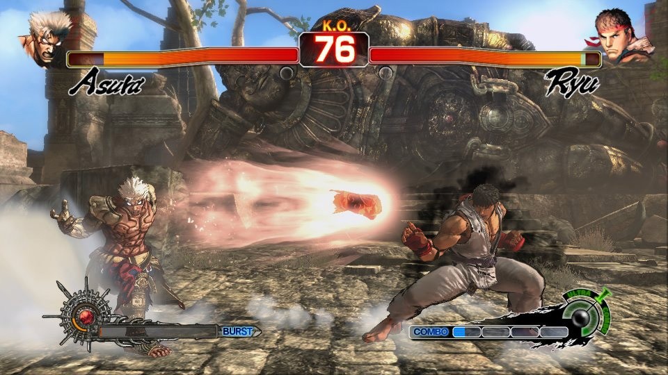 Dieser Screenshot deutet zeigt den Street-Fighter-Kämpfer Ryu und Asura im Kampf gegeneinander.