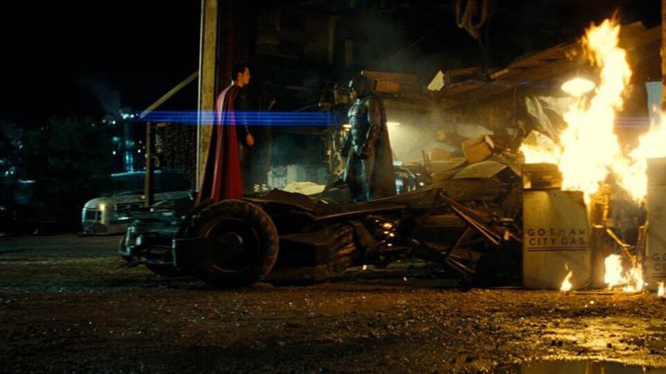 Batman v Superman: Dawn of Justice - TV-Clip: Do you Bleed?