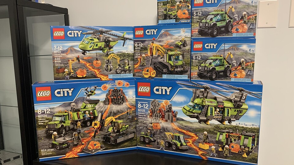 Das nennen wir doch mal einen ordentlichen LEGO-Haul. (Bild: ReddituserFormer-Captain-9916)