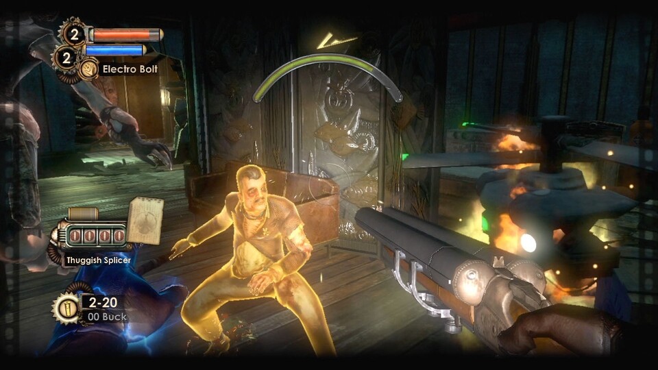 BioShock 2: Per Kamera erforschen wir Splicer, um Schwachstellen aufzudecken. Während der Film läuft, leuchten die Gegner gelb.