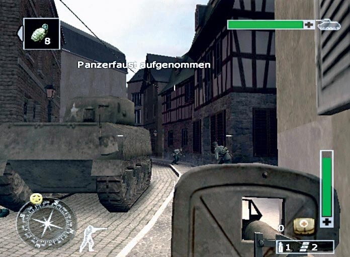 Wir drehen den Spieß einfach mal um und nehmen die deutsche Panzerabwehr mit ihren eigenen Panzerfäusten unter Beschuss. Screen: PS2