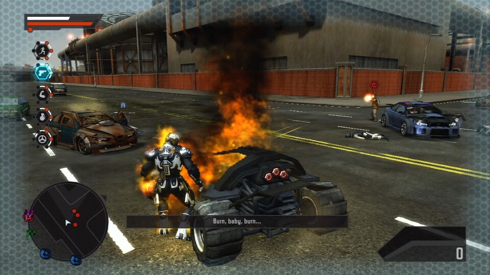 Crackdown 2: Genau wie in der GTA-Reihe solltet ihr aus einem brennenden Auto schnell aussteigen, bevor es explodiert. [360]