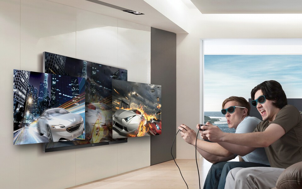 Sonys Simulview-Technik ersetzt den Splitscreen. Dank Brille sieht jeder Spieler ein Full-HD-Bild.