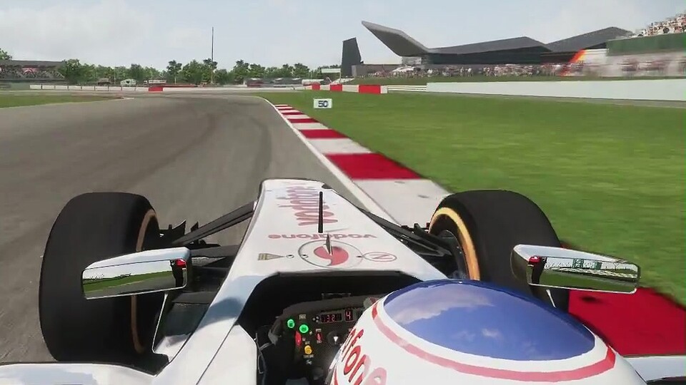 F1 2013 - Gameplay-Video »Silverstone«
