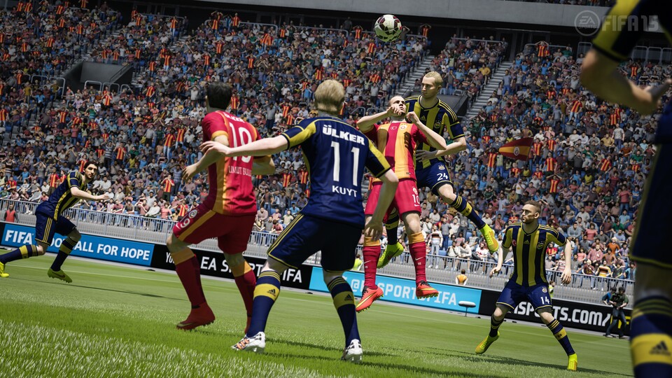 Schon vor dem Release von FIFA 15 arbeitet EA Sports an FIFA 16 sowie FIFA 17.