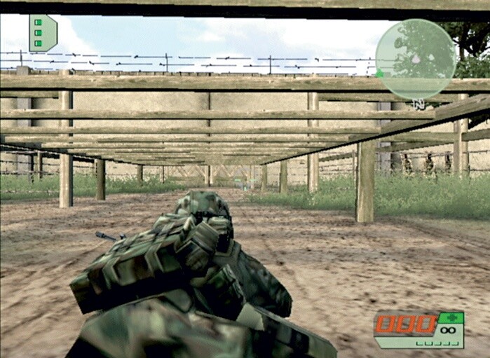 Der Albtraum eines jeden Bundeswehrneulings. Auf der Kampfbahn macht ihr euch durch Training fit für den Einsatz. Screen: GameCube