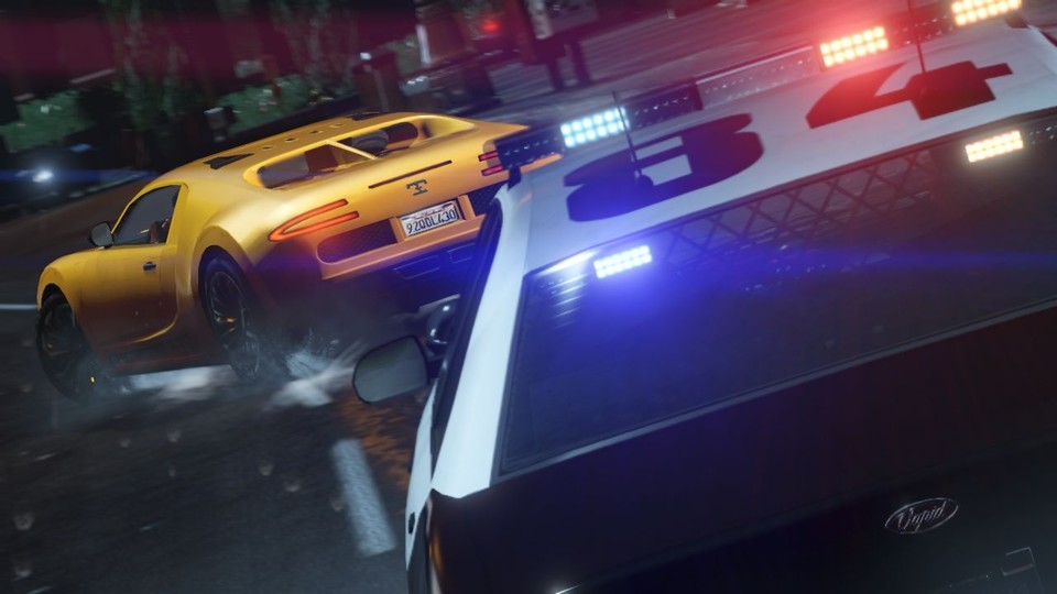 Auf der Flucht können sich Straßengangs in GTA 5 als nützlich erweisen, wenn sie die Polizei ablenken.