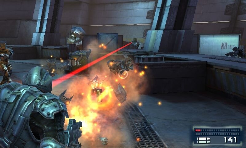 Ironfall: Invasion setzt voll auf Third-Person-Action. Der Shooter erscheint am 13. Februar 2015 für den Nintendo 3DS.