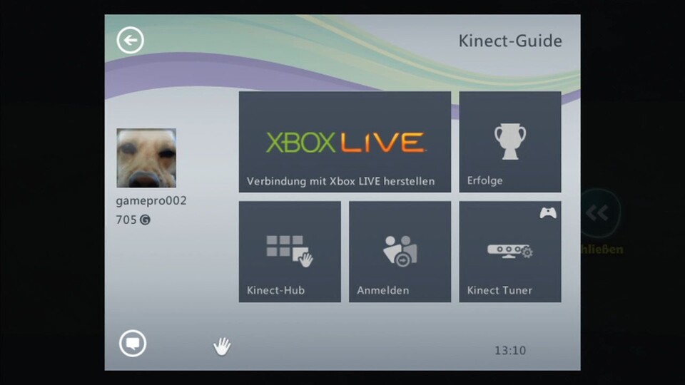 Mit der Arm-Abstreck-Geste ruft man den Kinect-Guide auf, egal wo man sich im Spiel gerade befindet. Allerdings ist das Aussehen des Guides nicht einheitlich.