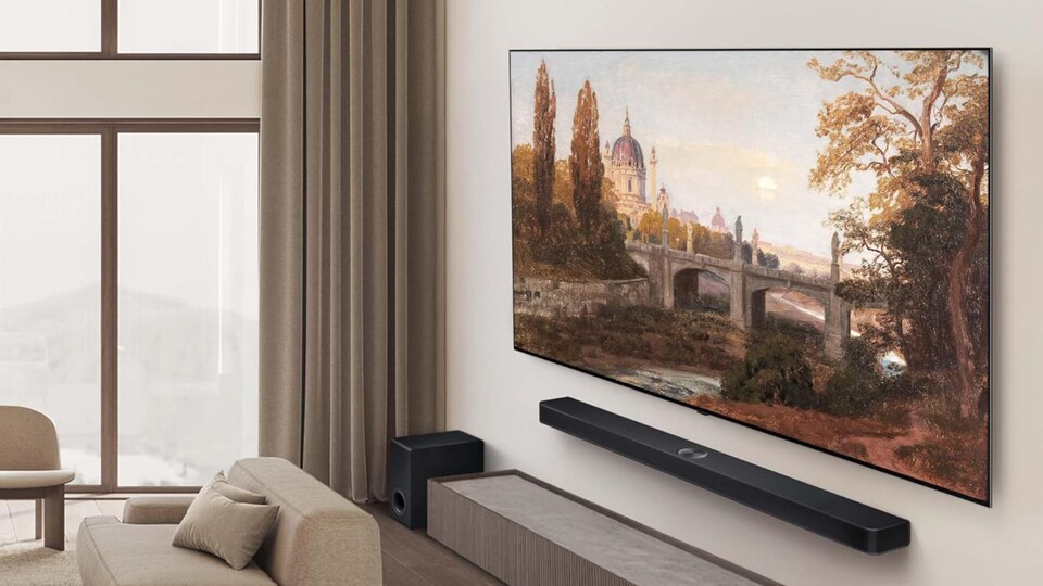 Das Display des LG OLED B59 4K-Fernsehers ist sehr schlank, weswegen er sich gut an die Wand hängen lässt.