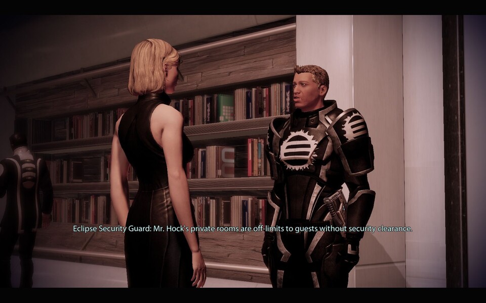 Ein ungewöhnlicher Anblick: Shepard im Party-Dress.