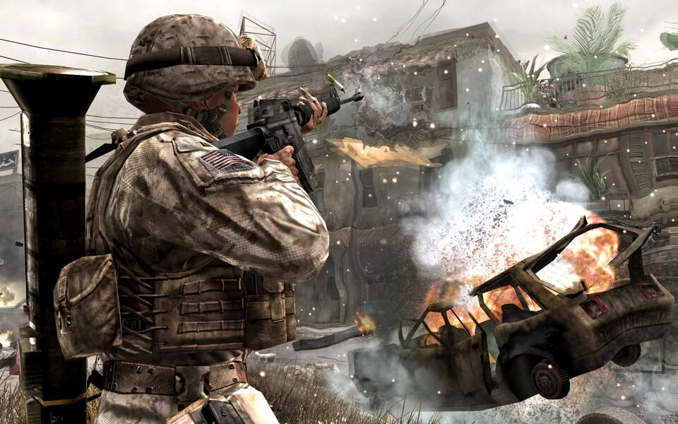 Die Serie im Überblick: Modern Warfare 1 besticht 2007 mit hervorragender Inszenierung und packender Atmosphäre, US-Soldaten (erkennbar an der Flagge am Ärmel) kämpfen gegen globale Terroristen (erkennbar am explodierenden Auto). Das Rezept …