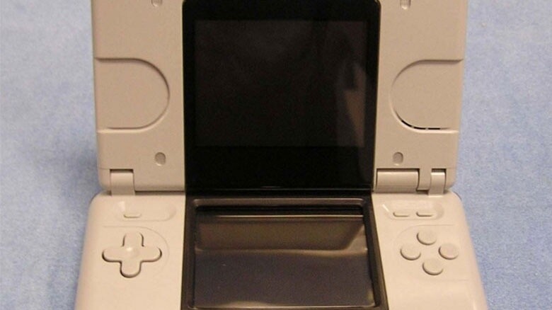 Nintendo DS-Prototyp (Evan Amos)