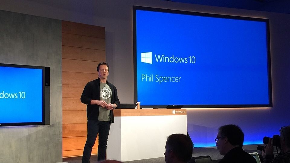 Beim Windows-10-Event von Microsoft hatte Phil Spencer ein T-Shirt mit Battletoads-Logo getragen. 