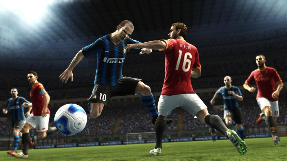 Pro Evolution Soccer 2012 soll unter anderem bessere Animationen bieten.