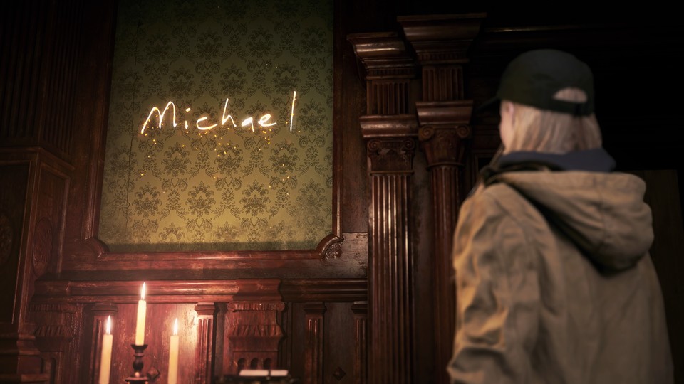 Der Schutzgeist Michael nimmt im Schloss Kontakt zu Rose auf und kommuniziert über leuchtende Nachrichten mit ihr.