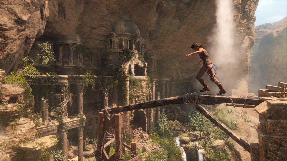 Rise of the Tomb Raider bietet laut des Creative Directors wieder mehr Gameplay-Vielfalt und eine authentischere Lara Croft als der Vorgänger.
