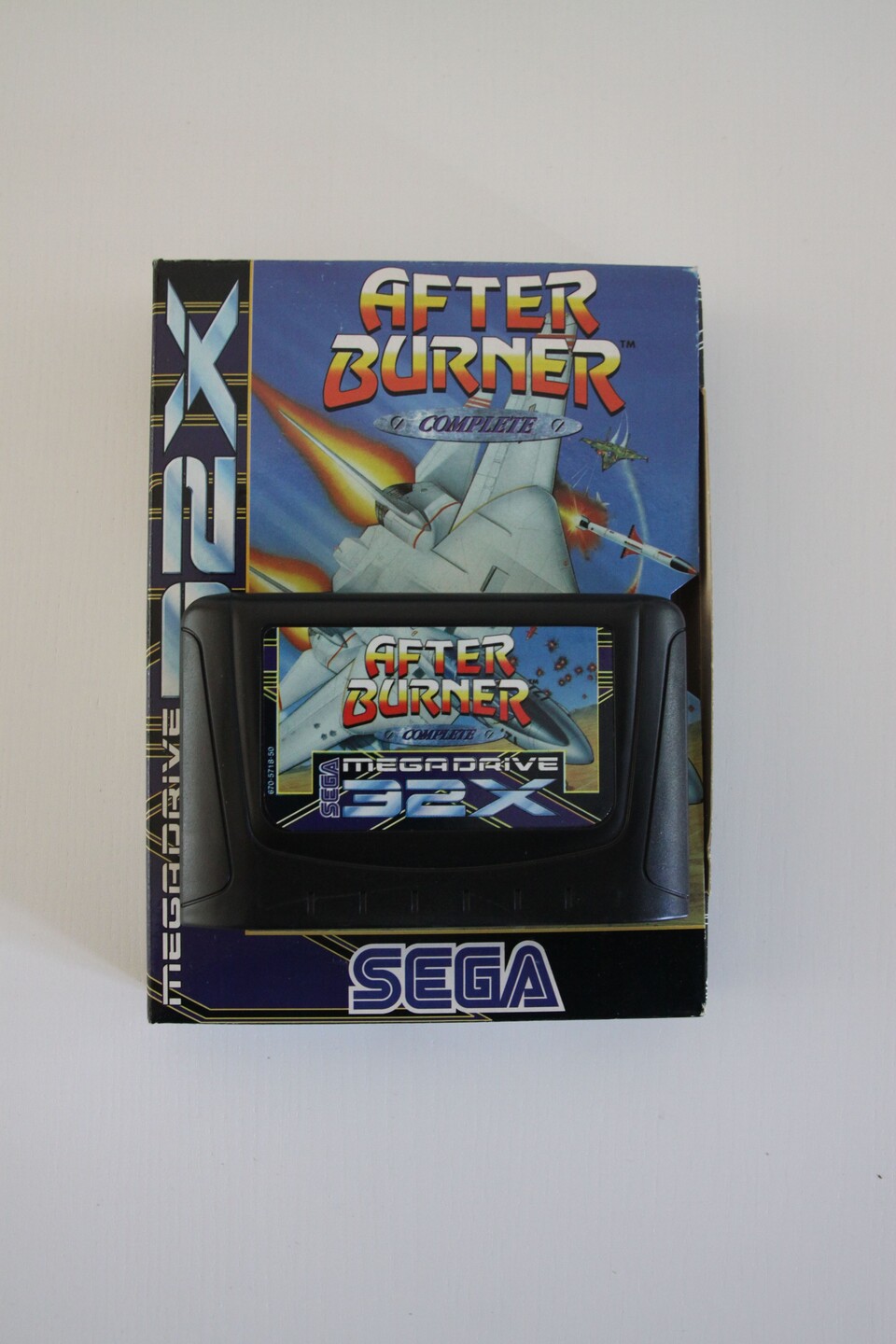 Überschaubar: Etwa 40 Titel können sich 32X-Sammler ins Regal stellen - nicht alle sind so günstig wie After Burner Complete.