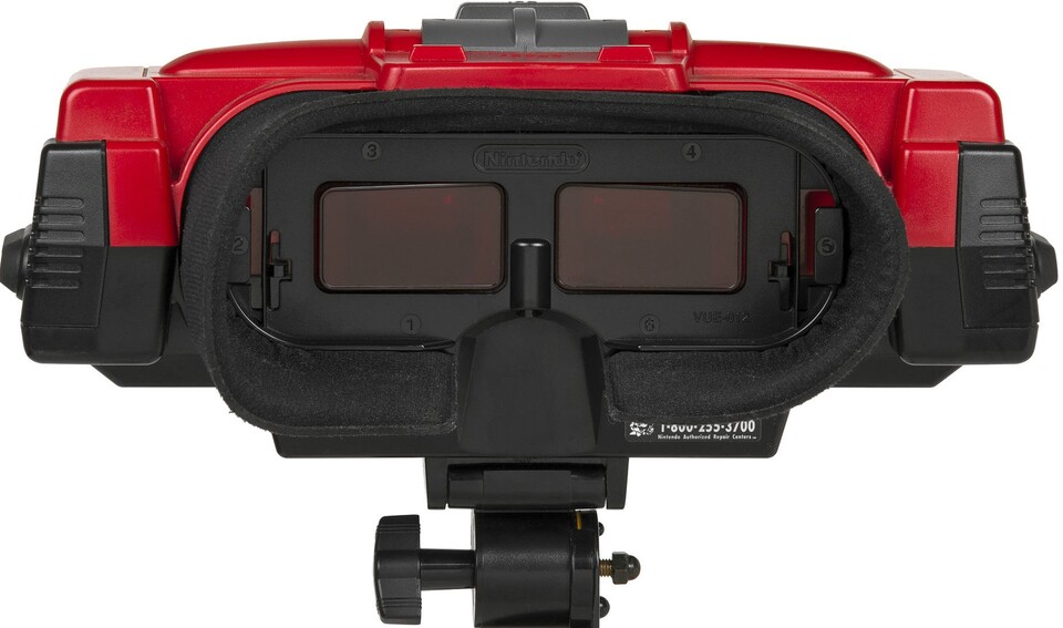 Die Brille des Virtual Boy: Hinter den beiden roten Plastikscheiben sind die LED-Streifen angebracht, die wiederum in Kombination mit Spiegeln für den neuartigen 3D-Effekt sorgen. 