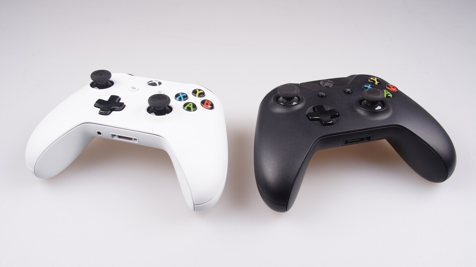 Die Xbox One S-Controller in den herkömmlichen Farben