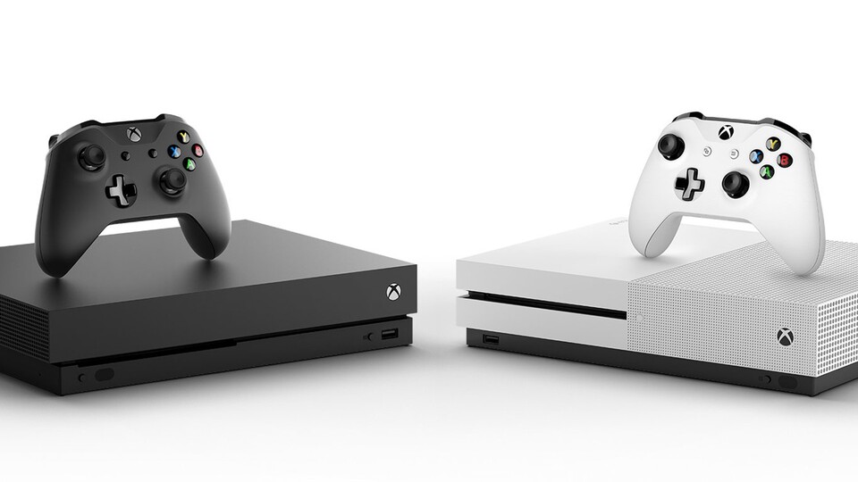Xbox One X (links) und Xbox One S (rechts) im großen Vergleich.