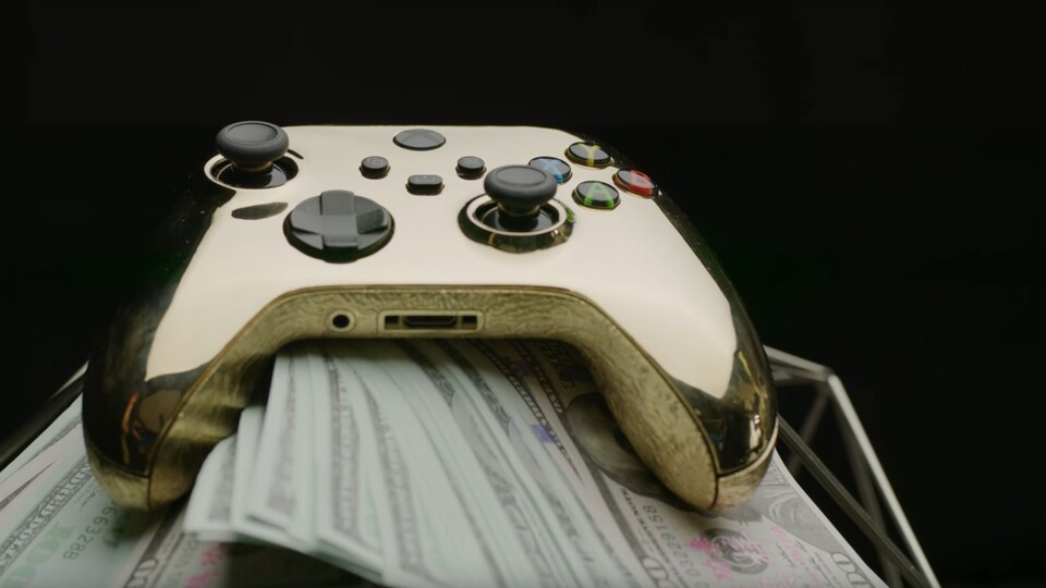 Xbox Series X Controller aus echtem Gold (Bild: Linus Tech Tips auf YouTube)