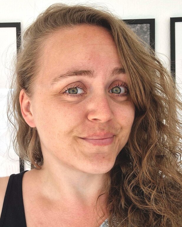 Rebecca Schrills