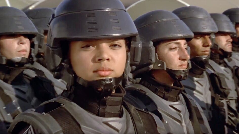 Teaserbild für Ein Sci-Fi-Kultfilm von 1997 hat einen Rekord gebrochen, den Hollywood mit CGI niemals erreichen könnte [Best of GameStar]