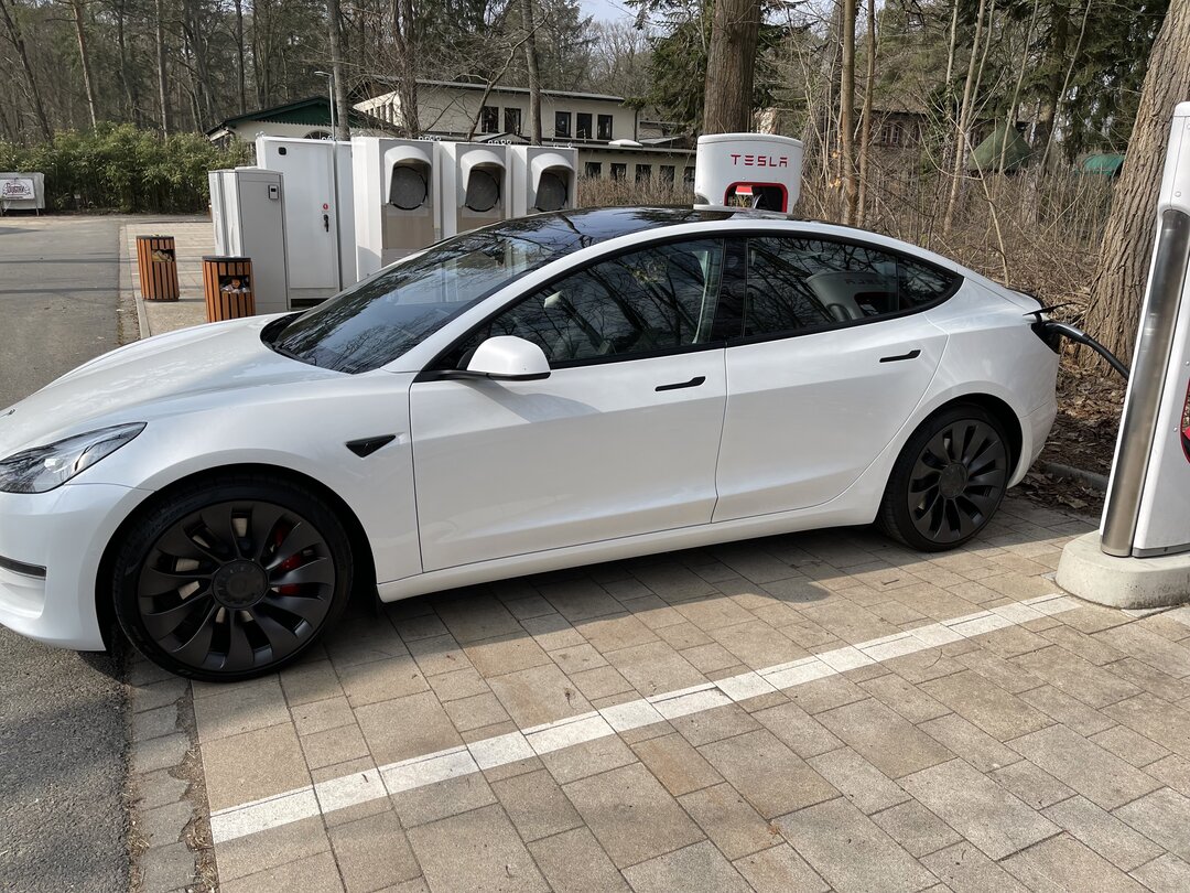 Tesla Model 3: Mein Langzeit-Fazit nach zwei Jahren und 30.000