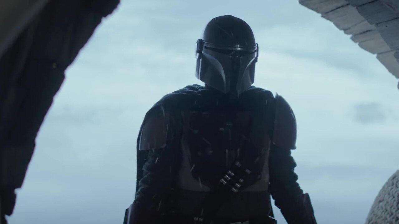 The Mandalorian Pedro Pascal Teilt Als Kopfgeldjager Im Neuen Trailer Kraftig Aus