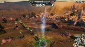 Age of Wonders 3Weil wir diese Stadt mit zwei Armeen angegriffen haben, dürfen wir auch zwei Helden in die Belagerungsschlacht führen.