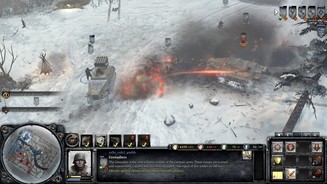 Company of Heroes 2In Multiplayer- oder KI-Schlachten können auch deutsche gegen deutsche Truppen antreten. Links ein Nebelwerfer-Halbkettenfahrzeug, rechts eine Skfz-Variante mit je einem seitlichen Flammenwerfer.