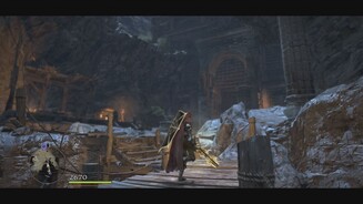 Dragons Dogma: Dark ArisenFinstergram präsentiert sich als dunkles Labyrinth aus Gewölben und Gängen und wirkt schon von außen wenig einladend.