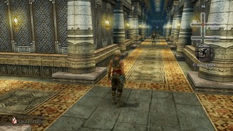 Final Fantasy 12: The Zodiac AgeAuch Rätsel und Stealth-Einlagen gibt es. Hier müssen wir im Palast die Wachen ablenken, um voran zu kommen.