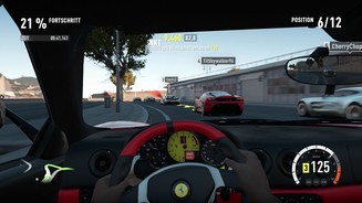 Forza Horizon 2In den Cockpits lassen sich viele kleine Details wie funktionierende Armaturen bewundern.