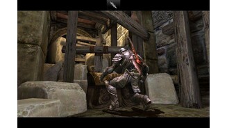 Infinity Blade 2In Kisten findet Siris meistens Gold, seltener auch Gegenstände wie Gesundheitstränke oder gar Waffen.